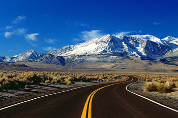 Road trip , Adventure travel HD wallpaper