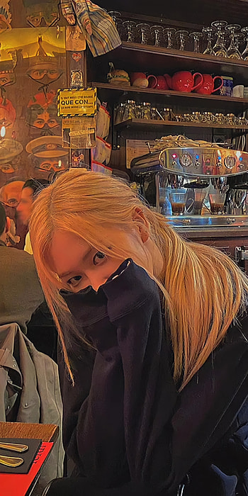 Rose (blackpink), art, human_body, Girlfriend, Korea HD phone wallpaper