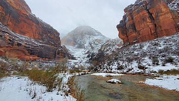 Angels Landing, Utah, river, Zion NP, snow, landscape, rocks, mountains, stones, usa HD wallpaper