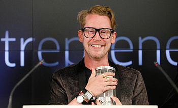 American Horror Story, Season 10, Macaulay Culkin, Role HD wallpaper