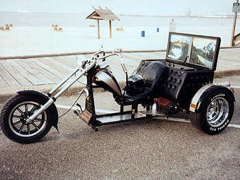 The Outlaw Lowrider, trike, harley, bikes, motorcycles, lowrider HD wallpaper
