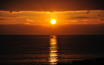 Sunrise , World of arts, Radiant dawn, Captivating view HD wallpaper