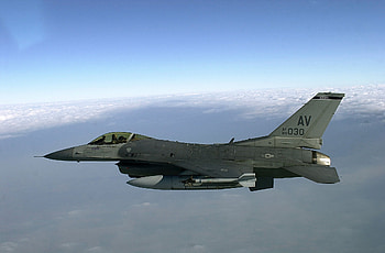 F-16 Fighting Falcon Fighter, jet, f16, jets, fighter, fighting falcon HD wallpaper