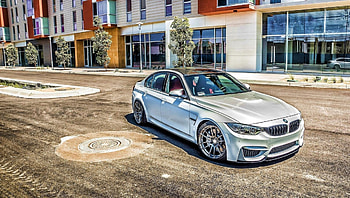 silver bmw in middle of street r, buildings, reflection, car, street, silver, glass, r HD wallpaper