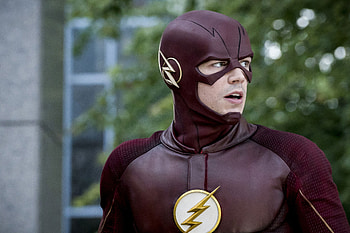 Grant Gustin, The Flash TV show, Superhero speedster, Iconic role HD wallpaper
