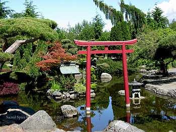sacred_space, japam, green, gate, trees, garden, nature, rock HD wallpaper