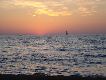 ~Sailing by the Sunset, just me & my love...~ HD wallpaper