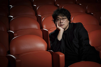 Bong Joon-ho, Parasite, Coming for you, AP News report HD wallpaper