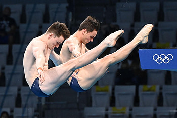 Tom Daley, Olympic champion activist, Master knitter, FIB HD wallpaper