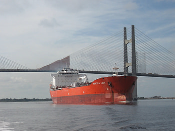 Tanker on the St Johns, Florida, St Johns River, Tanker, Port of Jacksonville HD wallpaper
