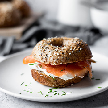 Wholemeal bagel, Baking perfection, Nutritious choice, Healthy pleasure HD phone wallpaper