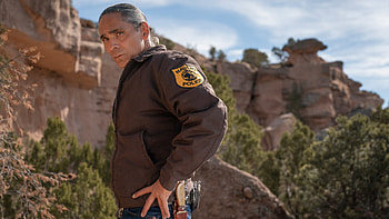 Dark Winds Featuring Zahn McClarnon, TV Show, Dark Winds HD wallpaper