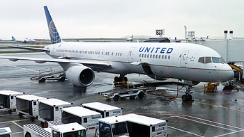 United Airlines, Temporary groundstop, US Canada flights HD wallpaper