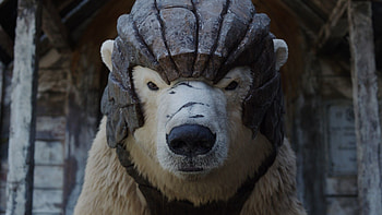 The Golden Compass, His Dark Materials, Religious controversy, Fantasy novel adaptation HD wallpaper