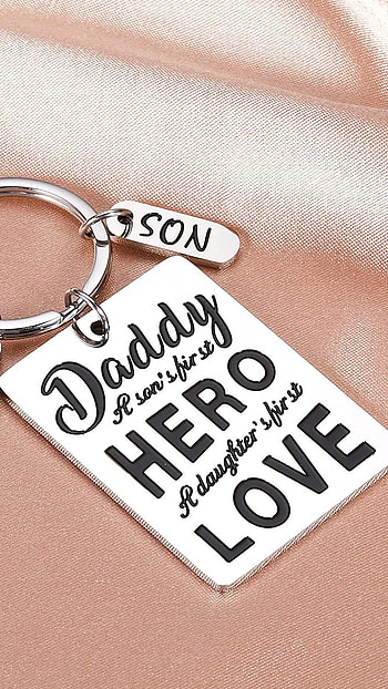 Mom Dad Name, Beautiful, Silver Keychain HD phone wallpaper