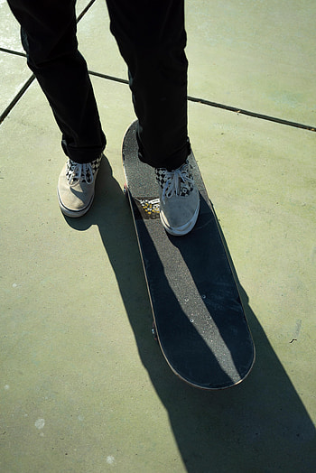 Miscellanea, Miscellaneous, Legs, Sneakers, Style, Shoes, Skate, Trousers HD phone wallpaper