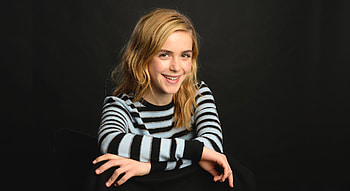 Smile, cute, actress, Kiernan Shipka HD wallpaper