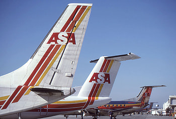 Atlantic Southeast Airlines, Travel destinations, Flight experience, Comfortable seats HD wallpaper