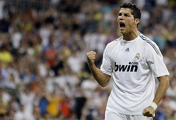 Cristiano Ronaldo Real Madrid HD wallpaper