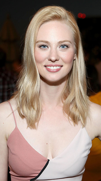Deborah Ann woll, hollywood actress, model HD phone wallpaper