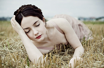 Soft Lady, thinking, lady, model, female HD wallpaper