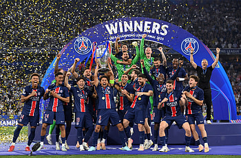 PSG UEFA Champions League Victory Ultra Celebration, soccer, UEFA Champions League, Paris Saint-Germain F.C, Sports HD wallpaper