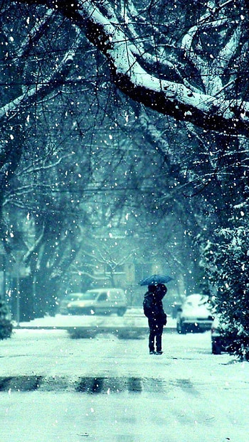 Romantic, snowfall love, snowfall, love HD phone wallpaper