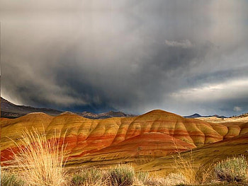 Layers of Earth, weeds, colors, land, earth, day, canyon, layers, clouds, nature, sky HD wallpaper