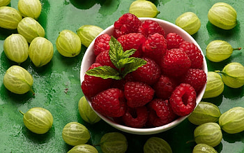 Food, Leaves, Raspberry, Gooseberry, Berry HD wallpaper