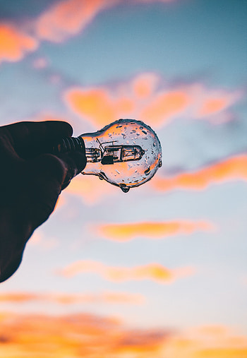 Sky, Drops, Hand, Miscellanea, Miscellaneous, Lamp HD phone wallpaper