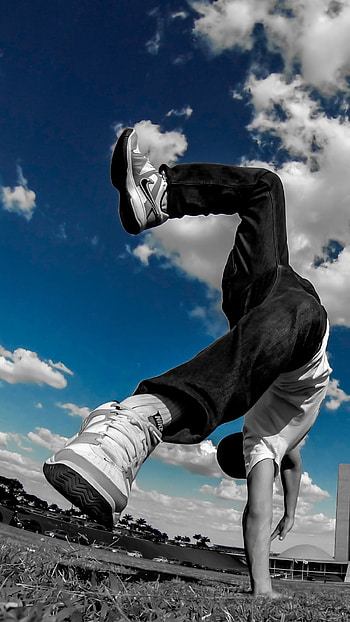 Parkour art, Visual masterpiece, Dynamic , Aesthetic HD phone wallpaper
