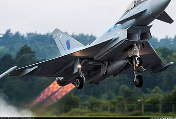 typhoon, i, u, y, t HD wallpaper