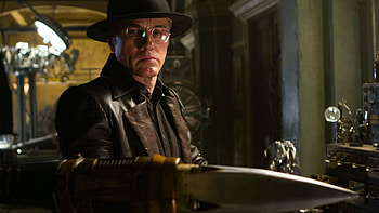 Christoph Waltz, Alita Battle Angel sequel, Fan anticipation, Action-packed HD wallpaper