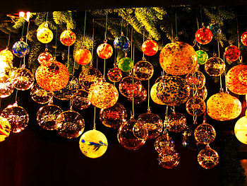 Christmas balls, colorful, abstract, graphy, christmas HD wallpaper