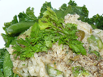 Chervil, Asparagus lemon risotto, Veggie runners HD wallpaper