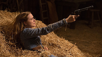 Hiding In The Hay . ., style, barn, cowgirl, fun, pistol, brunettes, TV, actors, NRA, ranch, hay, women, western, female HD wallpaper