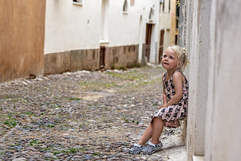 little girl, childhood, blonde, fair, nice, adorable, bonny, sweet, Belle, white, smile, Hair, house, girl, comely, sightly, pretty, face, lovely, pure, child, graphy, cute, baby, , set, Nexus, beauty, kid, beautiful, people, little, pink, street, dainty HD wallpaper