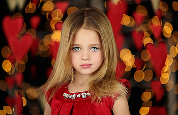 Little beauty, bokeh, blonde, red, girl, orange, child, beauty HD wallpaper
