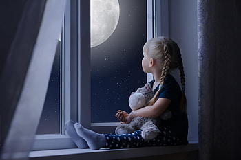 Little Girl Sadly Out Of A Window With A Teddy Bear, little-girl, child, cute, teddy-bear HD wallpaper