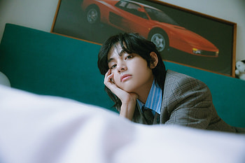V (뷔) - Loyover, music, BTS HD wallpaper