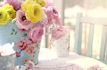 Flowers, Bouquet, Table, Ranunkulus, Ranunculus, Tenderness HD wallpaper
