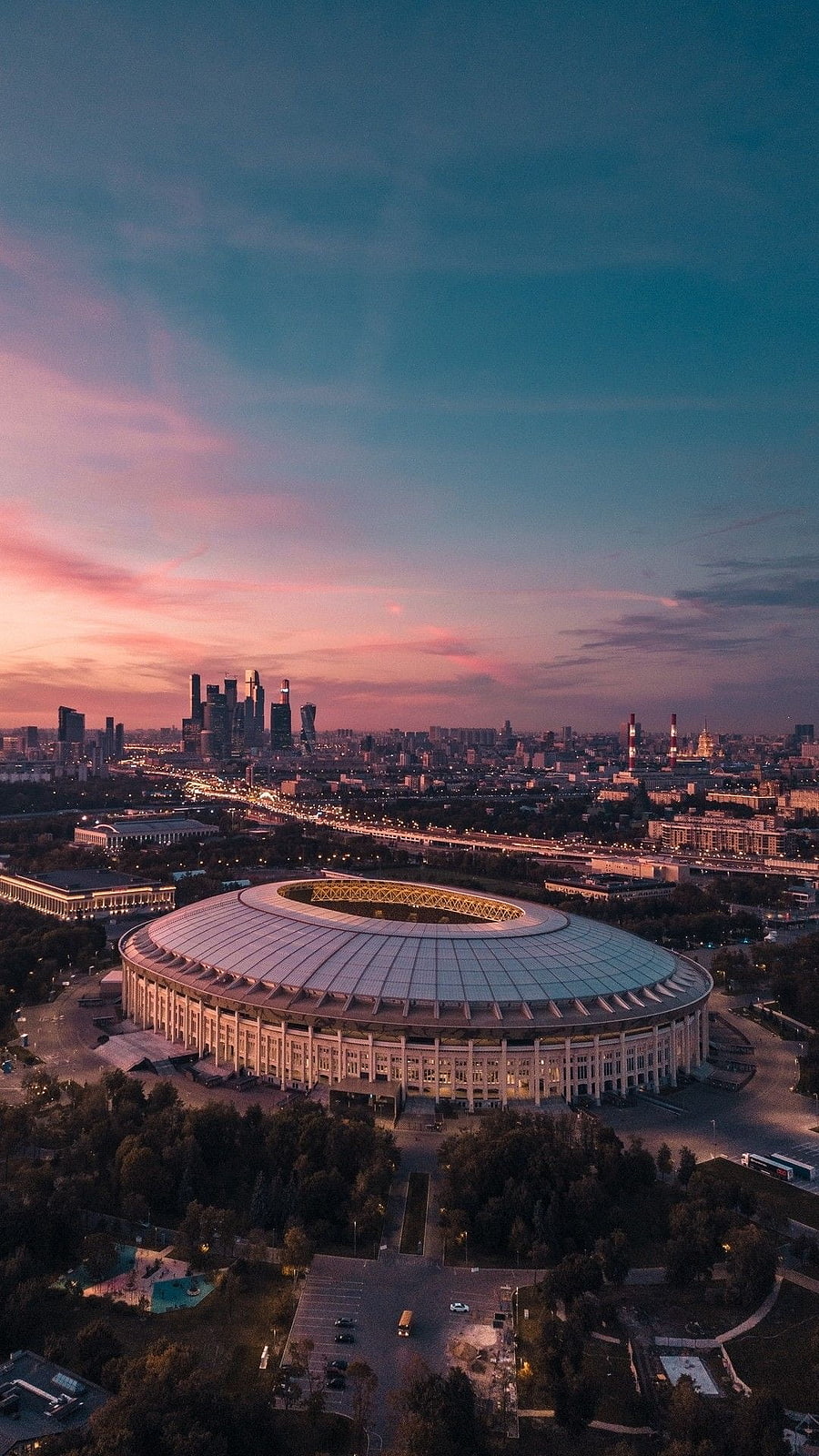 Luzhniki Stadium, Moscow HD phone wallpaper