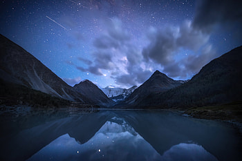 Under The Milk Of The Stars , milky-way, nature, stars HD wallpaper