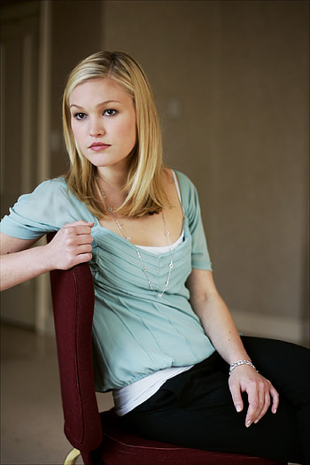 Julia Stiles , Stunning , Computer background, High resolution HD phone wallpaper