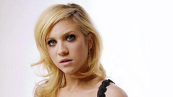 Brittany Snow, Movies, Celebrity chic, Snowy scenery HD wallpaper