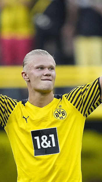 Erling Haaland, Media , BVB kit, Footballer portrait HD phone wallpaper