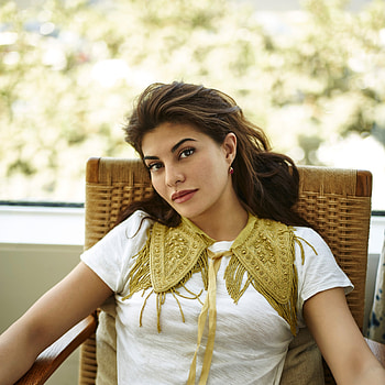 Jacqueline Fernandez, pretty girl, bollywood, brunette HD phone wallpaper