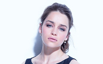 Emilia Clarke HD wallpaper