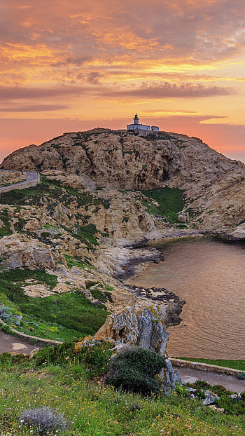 Seascape with Lighthouse, L'Ile-Rousse, Corsica Island, Windows 10 Spotlight HD phone wallpaper