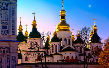 of St. Sophia cathedral in Kyiv, Iconic religious site, Architectural gem of Kyiv, Historic monument HD wallpaper